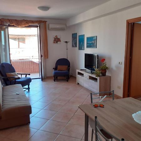 דירות טראסיני A Casa Di Loretta מראה חיצוני תמונה