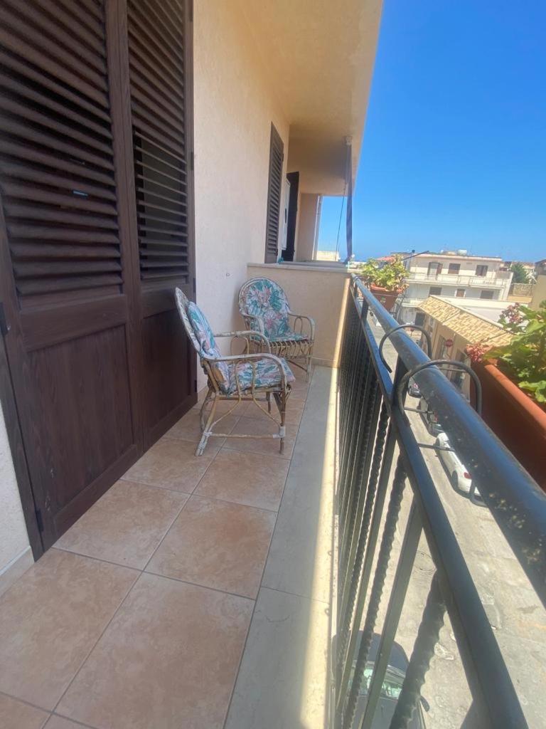 דירות טראסיני A Casa Di Loretta מראה חיצוני תמונה